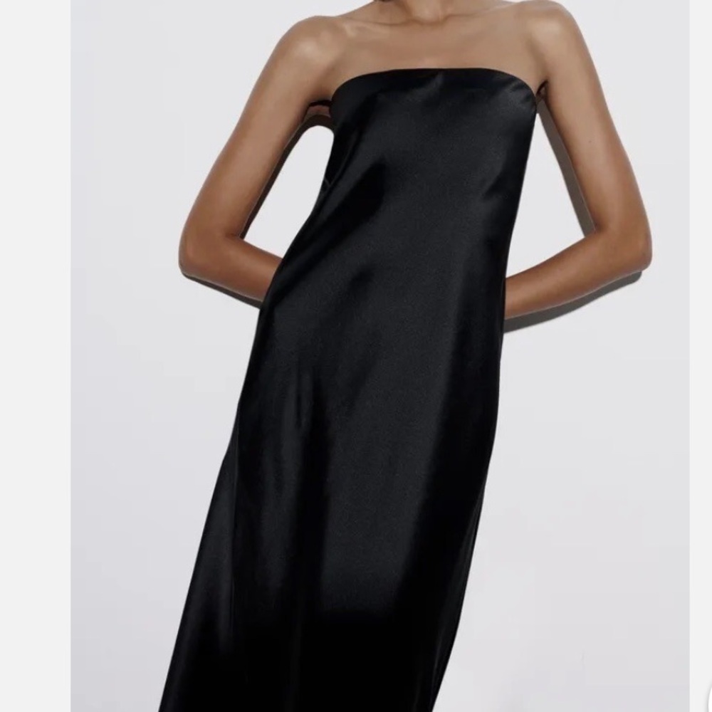 NWOT Zara Satin Strapless Dress